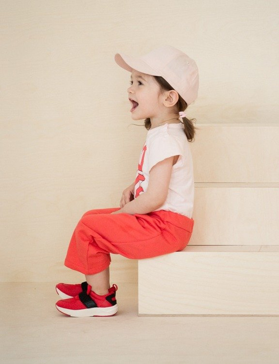 Spodnie niemowlęce "LOVE & LOVE" Pinokio czerwone