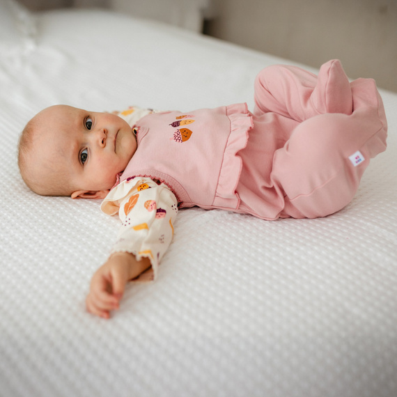 Fluffy Tails Śpioch niemowlęcy Eevi – różowy, bawełna