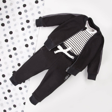 Magic Komplet dresowy dla chłopca Ewa Klucze- czarny