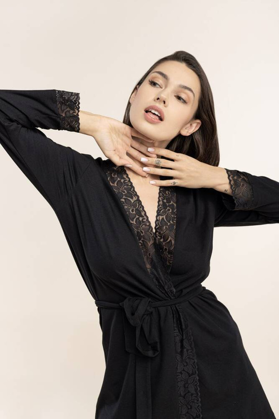 45 Szlafrok damski z koronką Bonamera czarny