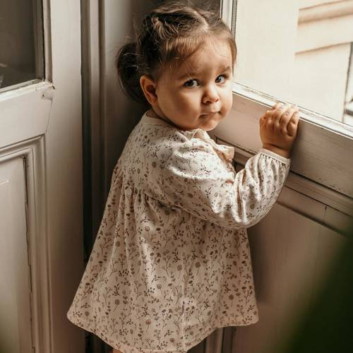 Bloom Tunika niemowlęca Eevi - ecru druk