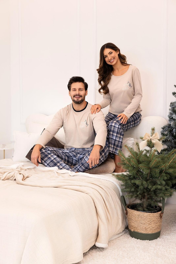 Piżama męska Regina 507 beżowy – bawełniana, długa, koszulka z nadrukiem i spodnie w kratę