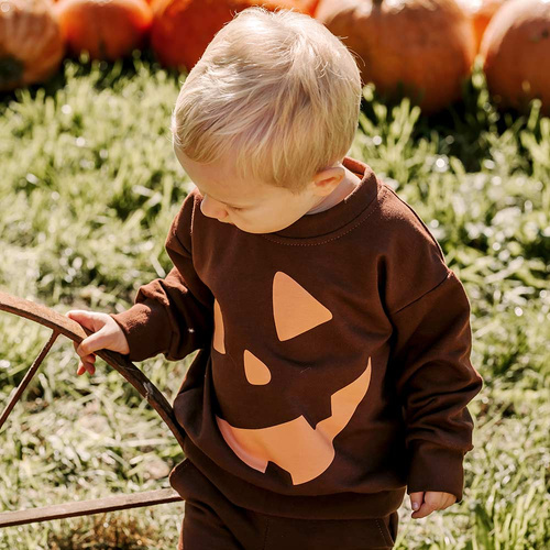 Dres dziecięcy Eevi Halloween brązowy – ciepły komplet, bluza i spodnie