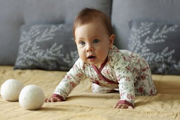 02218MD "ROSES" Pajacyk dzidziuś Makoma