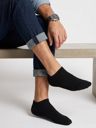 Stopki męskie Noviti ST120 gładkie miękkie wygodne niewidoczne czarny 