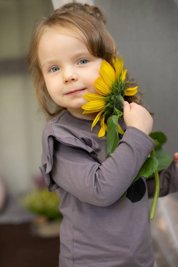 Tres Bien Bluzka z nadrukiem Pinokio - grafit