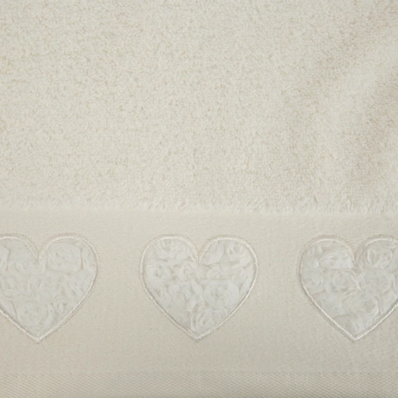 Kamila ręcznik serca wypełnione różyczkami Eurofirany kremowy  