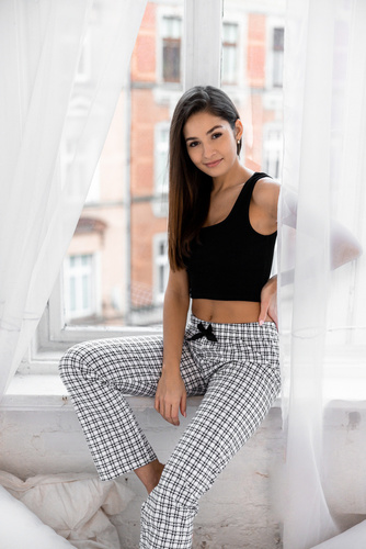 Valia Black Top Sensis - czarny +