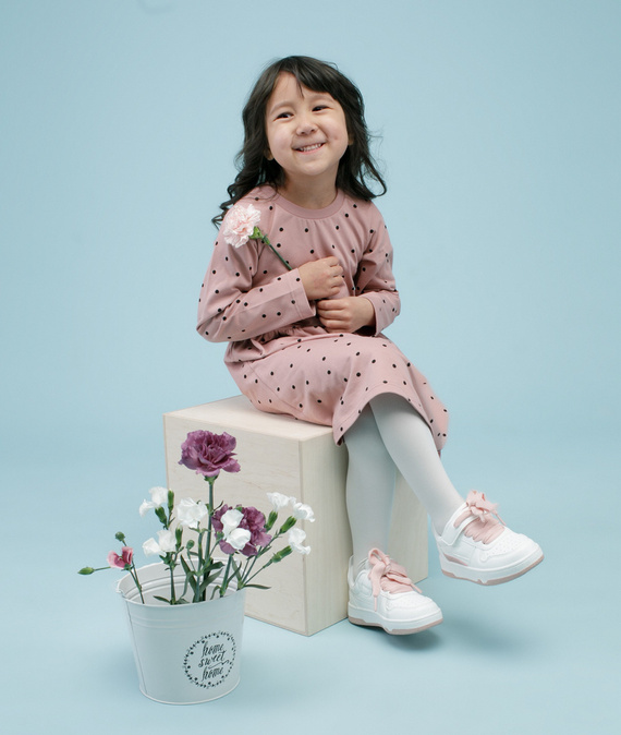 Tres Bien Sukienka z długim rękawem Pinokio - róż groszki