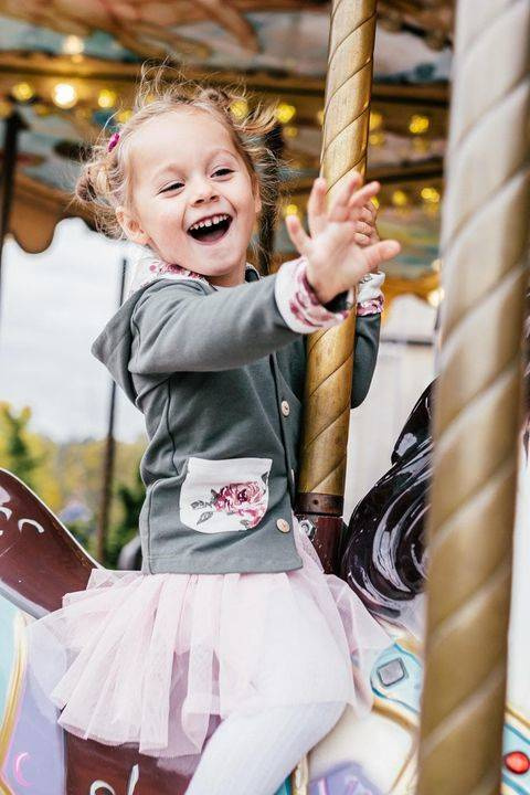 11218 "ROSES" Bluza dresowa Makoma khaki 