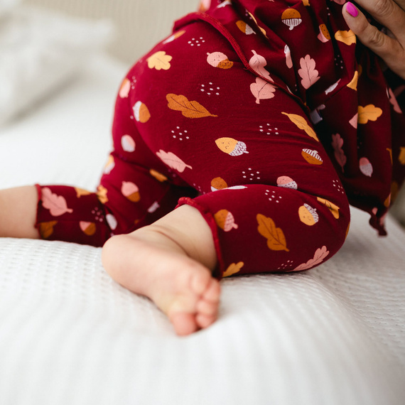 Fluffy Tails Legginsy dziewczęce – bawełniane, bordowy druk