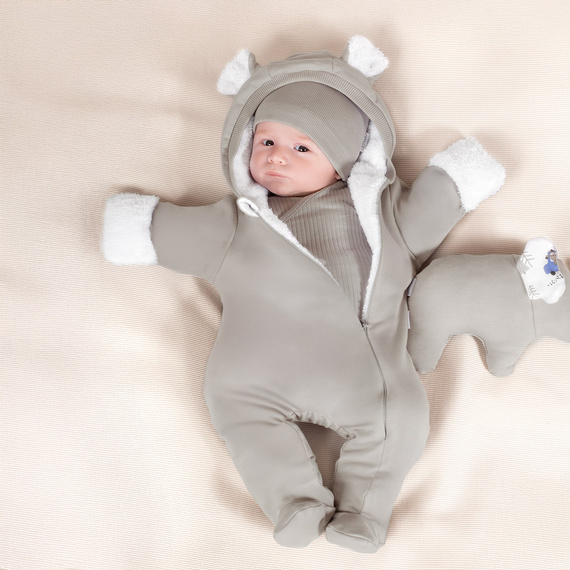 214270 Muki Pajac dresowy z luną Nicol  