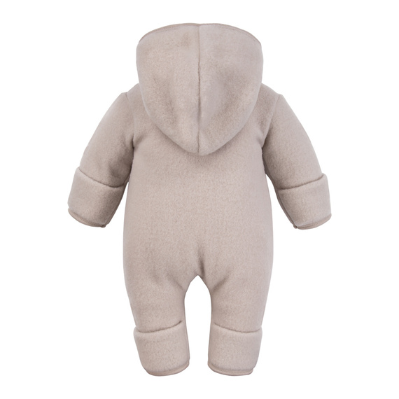 Kombinezon niemowlęcy z wełny merino Eevi – beżowy, miękki i oddychający
