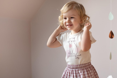 Sweet Cherry Body z krótkim rękawem Pinokio - ecru