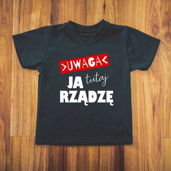  "Uwaga ja tutaj rządzę"  Koszulka dziecięca krótki rękaw Moocha biały 