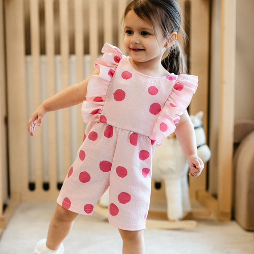 Rampers niemowlęcy Eevi Cherry muślin bawełna różowy