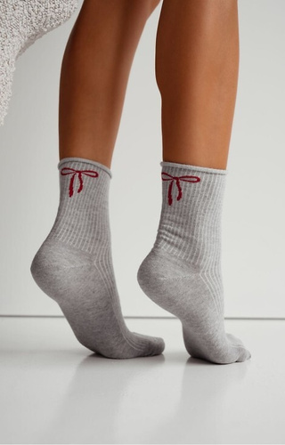0200-193 Skarpetki damskie z kokardką Milena szary–bawełniane prążkowane