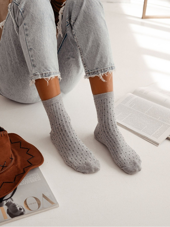 0200-170 Prążek Kropki Skarpety damskie Milena – elegancja i wygoda - Jasny Melanż