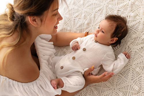 02235BSE "Just Muslin" Pajac muślinowy Makoma ecru