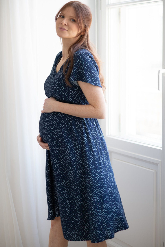 Lovely Dress Midi sukienka ciążowa i do karmienia krótki rękaw Milk&Love granatowa w groszki