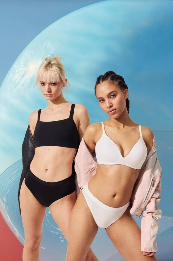 GO Casual Top na ramiączkach Sloggi - czarny