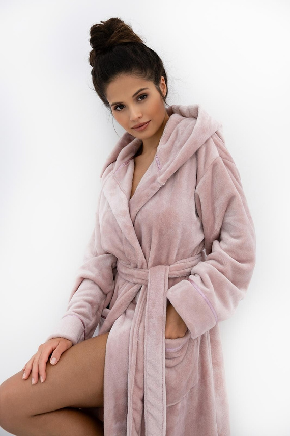 Amaris Szlafrok damski Sensis różowy– miękki szlafrok z kapturem, elegancki i wygodny