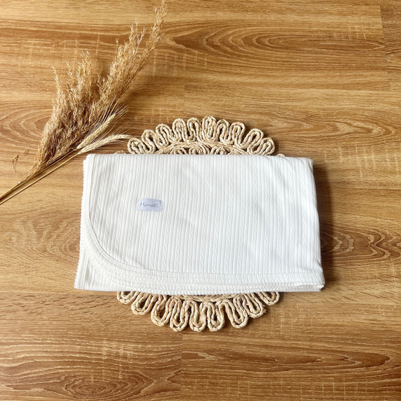 KCAG002 F EkoBaby Kocyk bawełniany dla dziewczynki Mamatti - biały