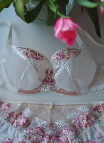 19102 Folk Biustonosz miękki soft Mediolano milk