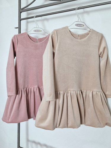 Liza Sukienka dziewczęca welurowa Bambarillo beżowy– elegancka i wygodna