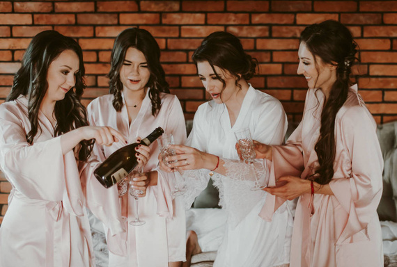 Świadkowa Szlafrok damski satynowy ByShelly - różowy/złoty