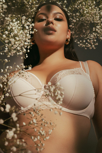 2163 Biustonosz Semi-Soft AVA  pudrowy Półusztywniany Elegancki Biustonosz z Koronką