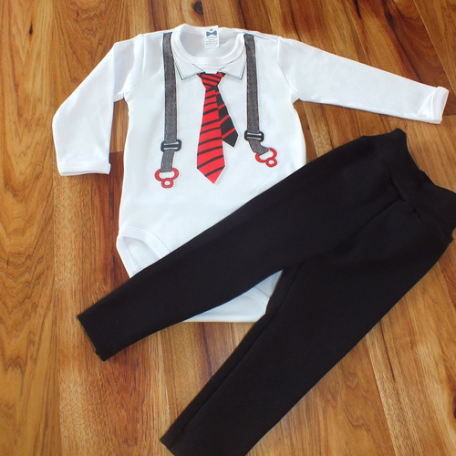 "Krawat i szelki" Elegancki komplet niemowlęcy dla chłopczyka Moocha