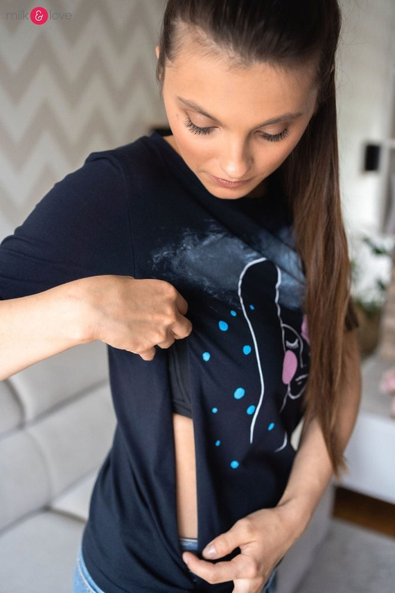 Bluzka do karmienia Boob Milk&Love ciemny granat z grafiką