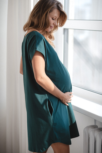 Koszula do porodu i karmienia Born of Love Milk&Love napy butelkowa zieleń