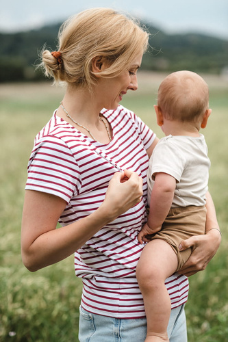 MamaFlow Bluzka do karmienia z krótkim rękawem Milk&Love- bordowe paski