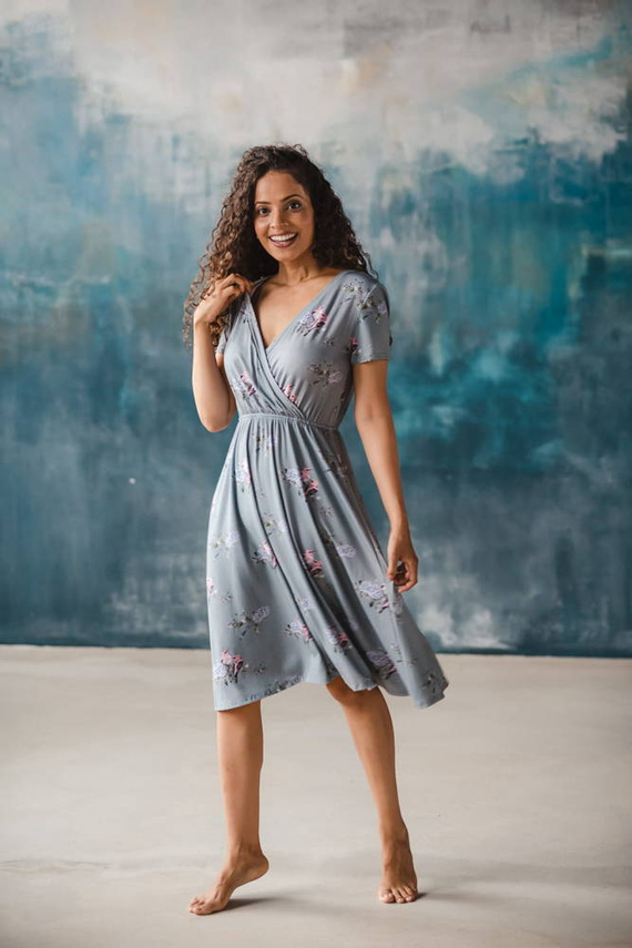  Two Ways MIDI Sukienka ciążowa i do karmienia krótki rękaw Milk&Love eukaliptus 