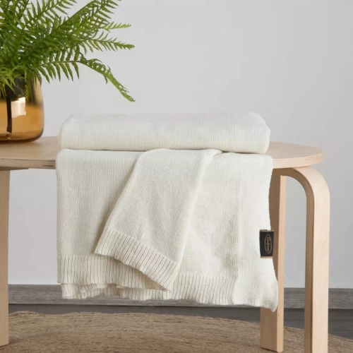 Emi Koc narzuta Eurofirany kremowy