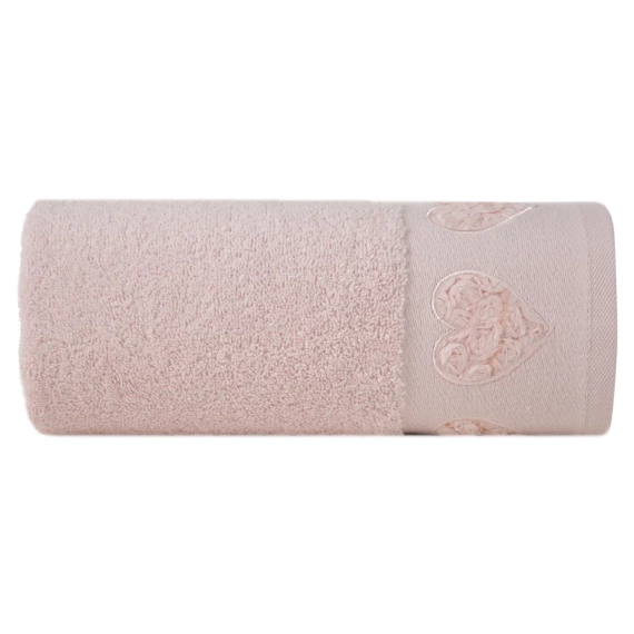 Kamila ręcznik serca wypełnione różyczkami Eurofirany pudrowy róż 