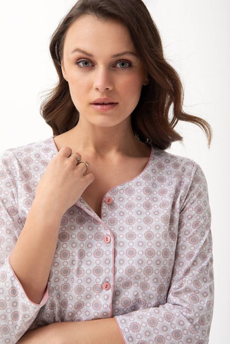 668 Piżama damska rozpinana Luna - ecru-różowy