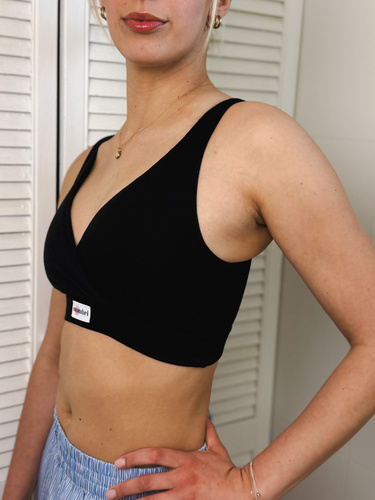 Mombri Klasyk Milk&Love nieprzemakalny biustonosz do karmienia czarny