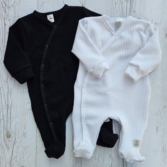 02249W "Natural Waffel" Pajacyk niemowlęcy Makoma white