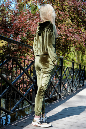 Dollien Khaki Dresowy komplet damski Merribel