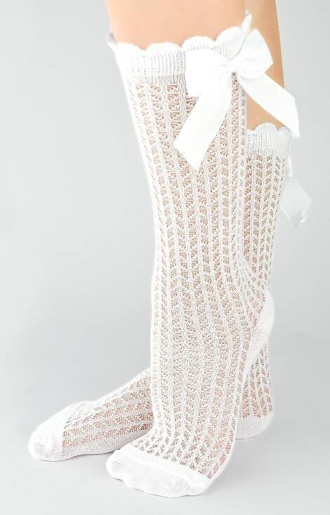 SB111  Podkolanówki Dziewczęce ażurowe Noviti- białe 