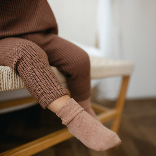 Beary Cool Legginsy sweterkowe Eevi – beżowe, miękkie i wygodne 