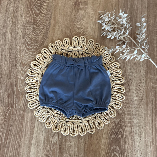 SZ11218 Łączka Szorty dziewczęce Mamatti