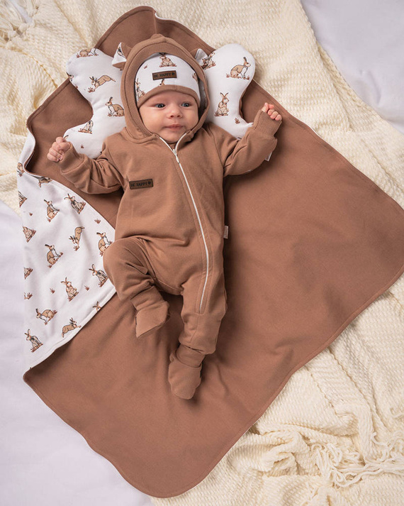 197056 Czapeczka dziecięca "Benio" Nicol