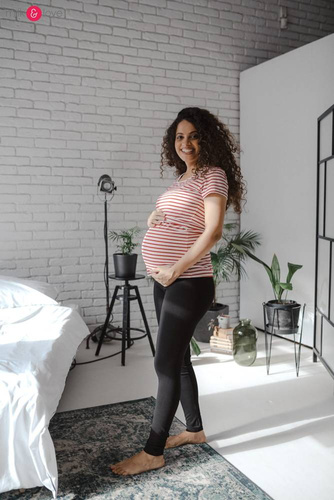 Milk Shirt Bluzka do karmienia i ciążowa z krótkim rękawem Milk&Love w biało-czerwone paski