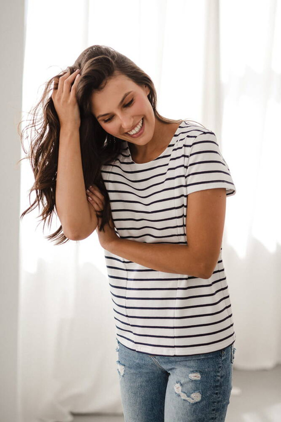 MamaFlow Bluzka do karmienia z krótkim rękawem Milk&Love - granatowe paski