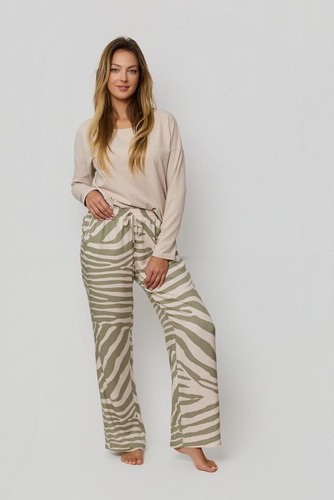 Piżama damska Mefemi by Nipplex Selene PX75 beżowa– bawełniana z długim rękawem i spodniami w zwierzęcy wzór