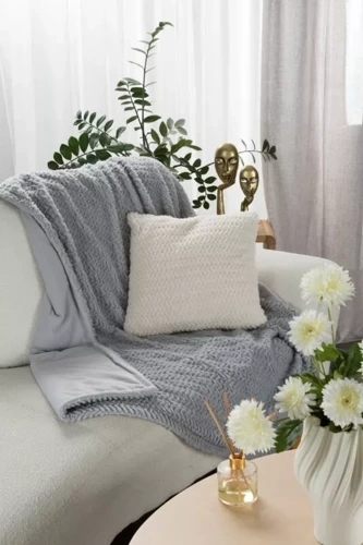 Laris Koc narzuta z mikrofibry Eurofirany srebrny